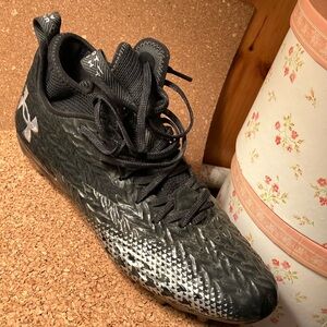 Under Armour Black and White CLEATS